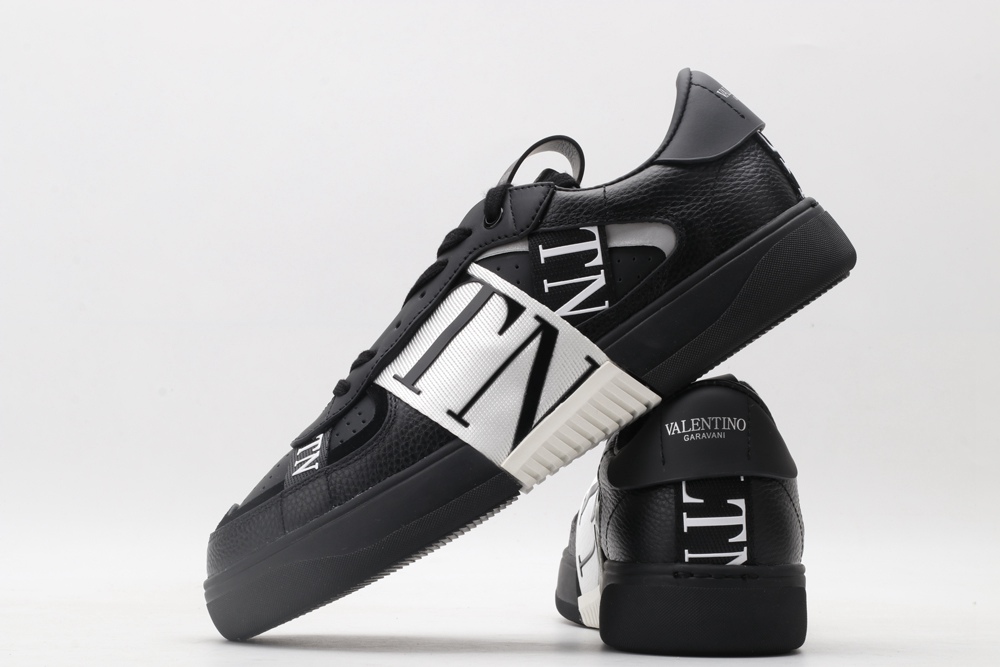 VA1ENTIN0 sneaker